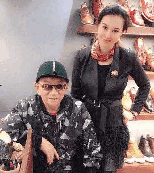 王洋爆料侯耀华视频,揭秘娱乐圈背后的惊人真相 第3张 王洋爆料侯耀华视频,揭秘娱乐圈背后的惊人真相 第3张